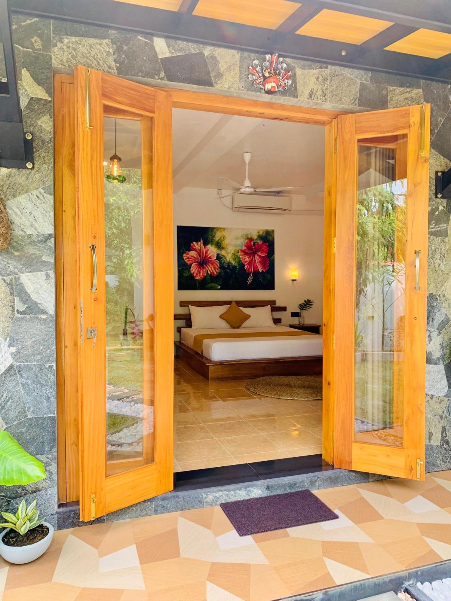 Breeze Bay Villa Dikwella Exterior foto