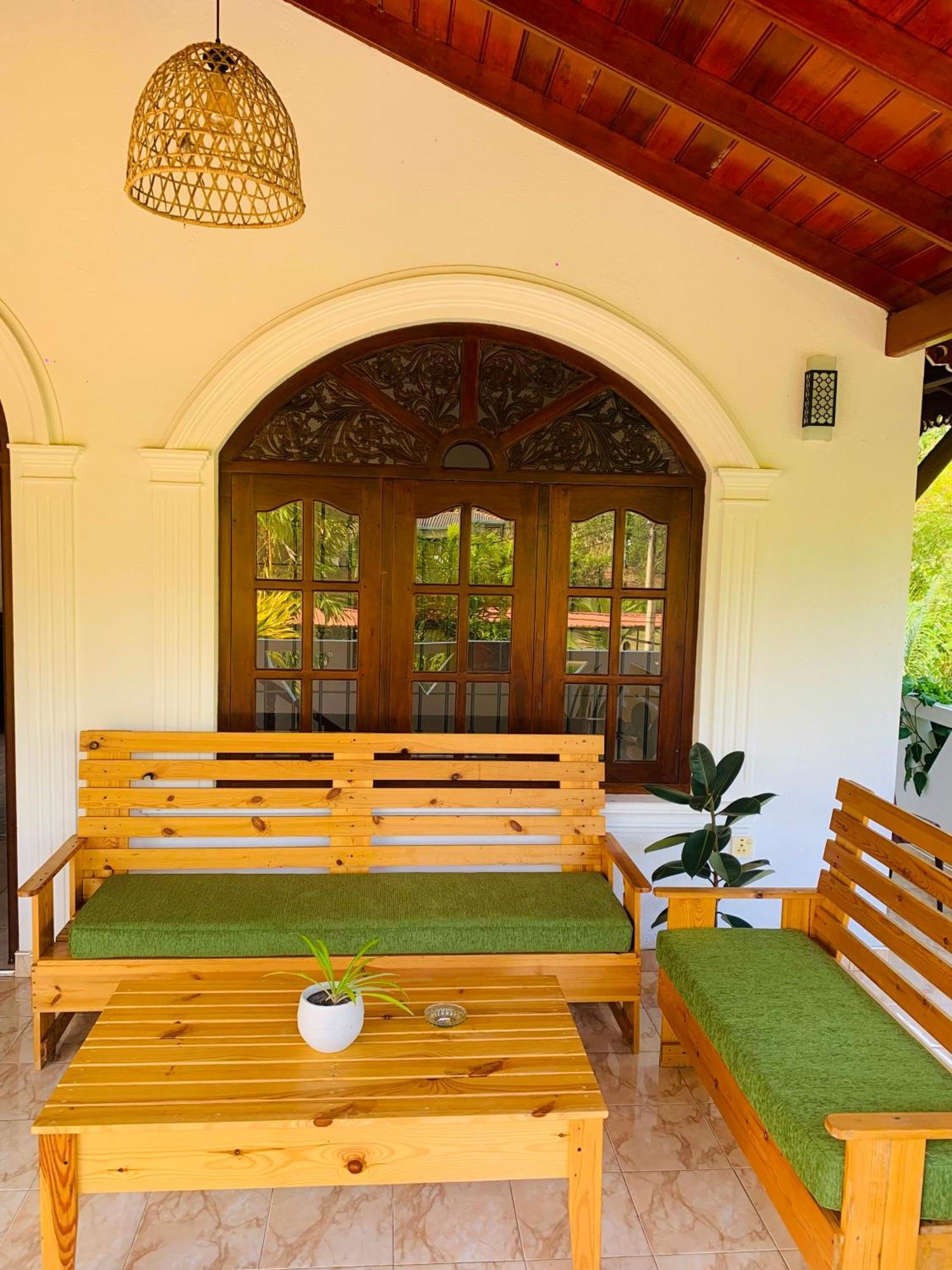 Breeze Bay Villa Dikwella Exterior foto